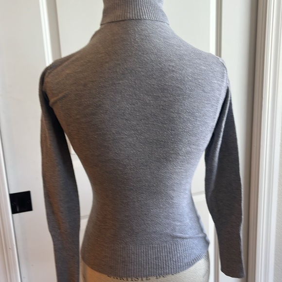 Cache grey ruched long sleeve ribbed turtleneck size XS - Picture 6 of 6